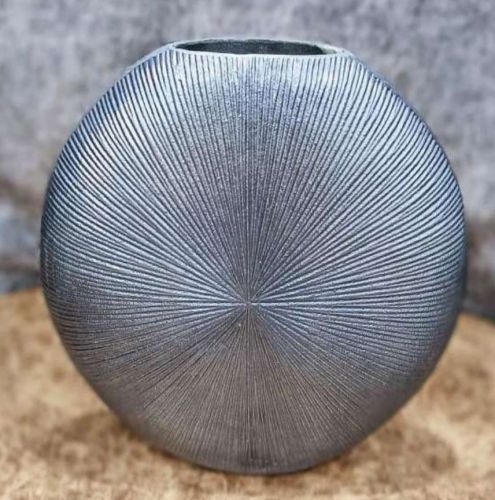 Graphite Rills Flower Vase