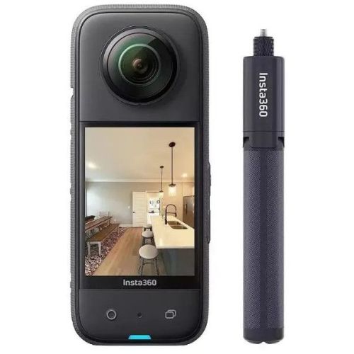Insta360 X3 Essential Kit