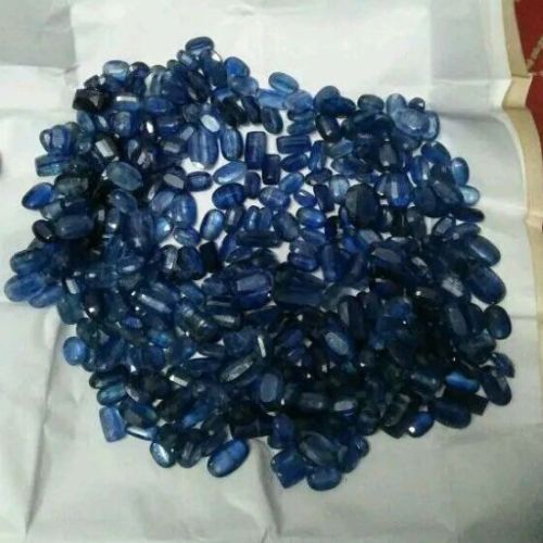 Blue Kyanite Gemstone