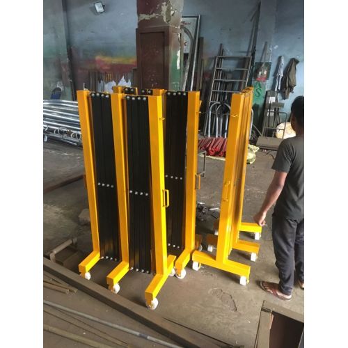 Expandable Barrier