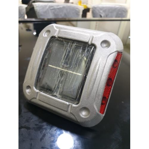 Solar Studs