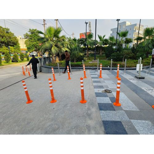 Traffic Spring Post