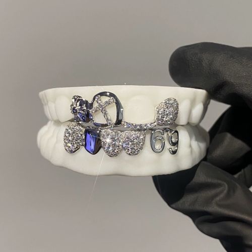 Custom Hip Hop Dental Grillz S925 VVS Diamond Encrusted