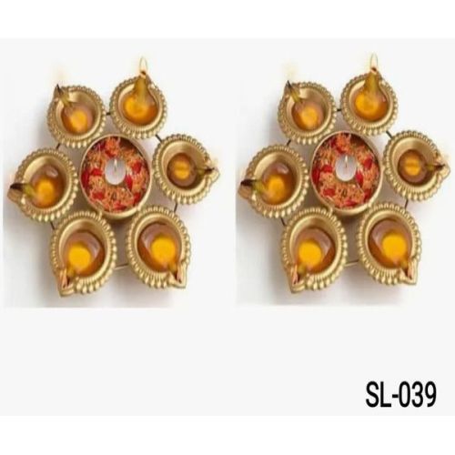 Star Design Metal Diya Urli