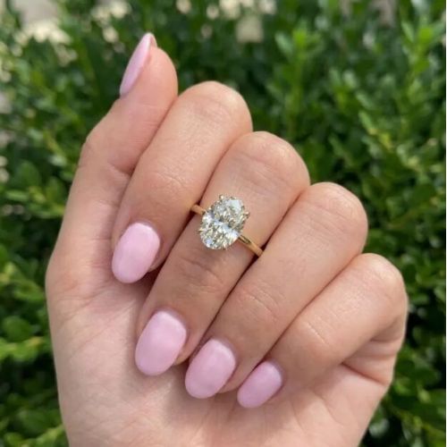2 Carat E VVS2 IGI Certified Oval Cut Lab Grown Diamond Ring