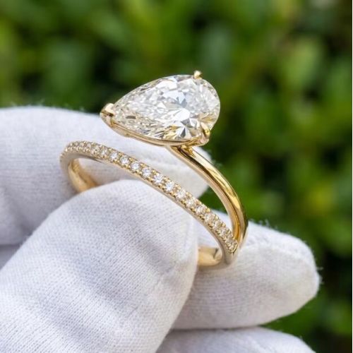 22k Pear Shaped Center Stone Lab Grown Diamond Engagement Ring