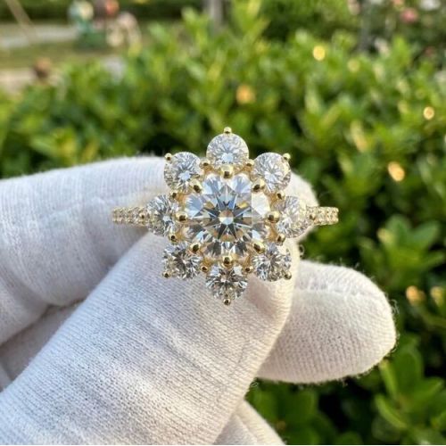 3 Ctw E VVS2/VS1 Lab Grown Diamond Floral Halo Ring