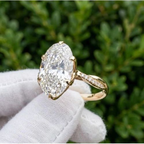 3Ct Oval Cut E VVS2/VS1 Lab Grown Diamond Ring