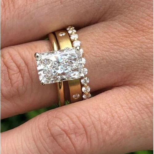 3CT Radiant Cut E VVS2/VS1 Lab Grown Diamond Ring Set