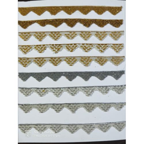 Radiating Bead Triangle Lace