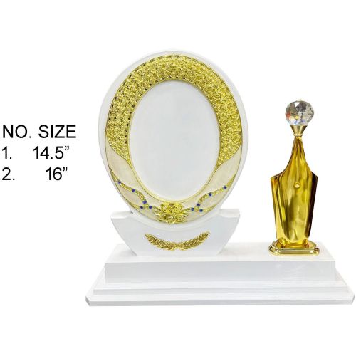 Oval Plaque Wooden Memento