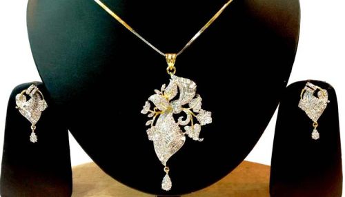 Diamond Designer Pendant Set