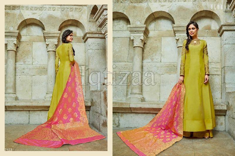 7453 - Floral Salwar Suit