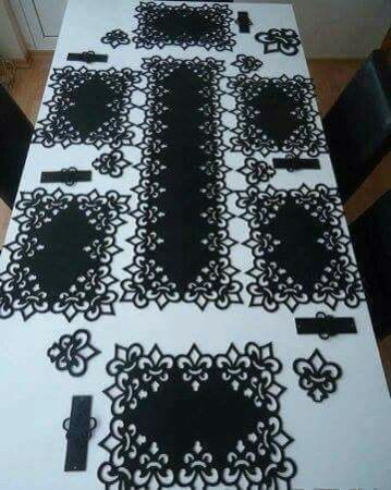 Dining Mats 04