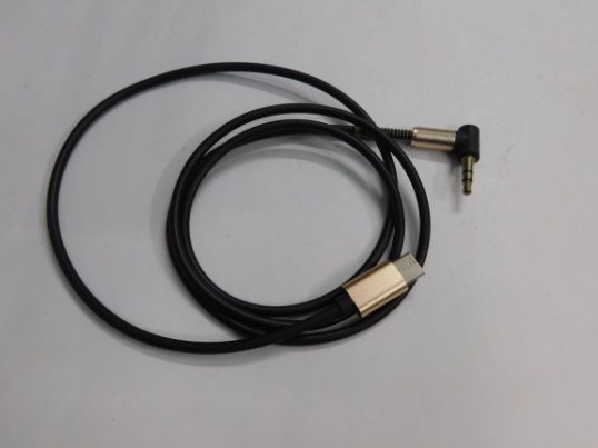 Type-C TO Aux Black & Golden Data Cable 02