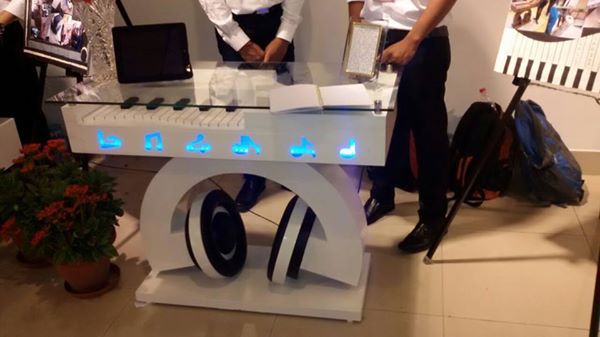 Wooden Console Table 01