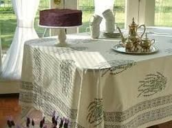 Decorative Table Cover 02