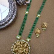 Artificial Necklace Sets 13