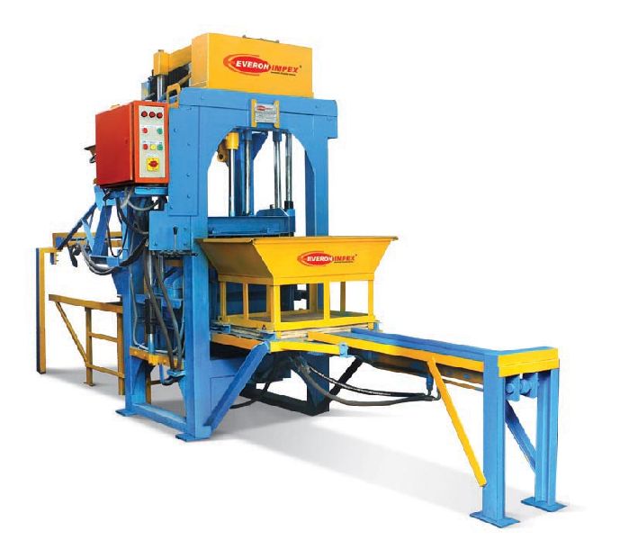 Manufacturer & Exporter of Heavy Duty Concrete Block Making Machine