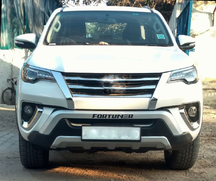 Fortuner Front Diffuser