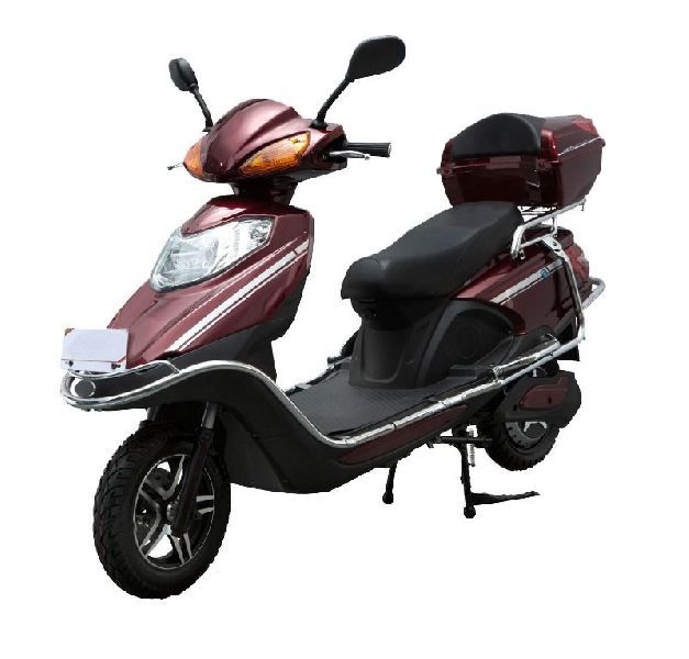 EAGLE-100 60V BLDC 250 Watt Electric Scooter 01