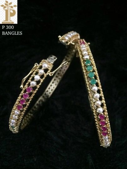 Artificial Bangles 09