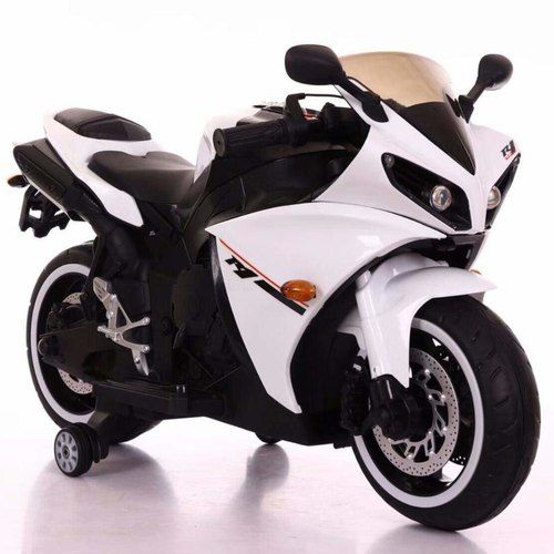 R1 5 Battery Operated Bike 02