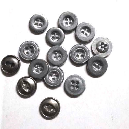 button suppliers wholesale