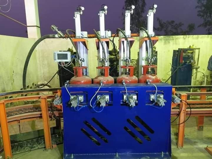 Gas Cylinder Purging Machine