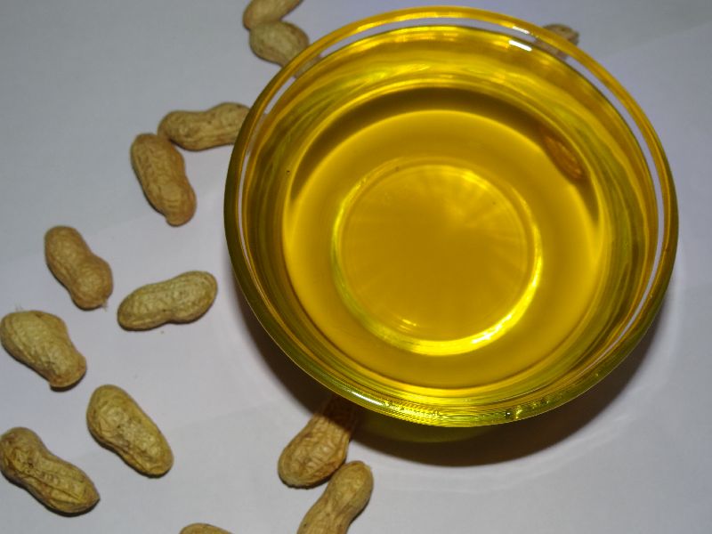 Pure Groundnut Oil 01