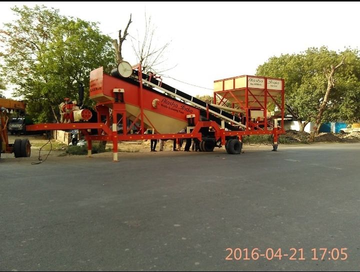 100TPH Mobile Stone Screening Plant