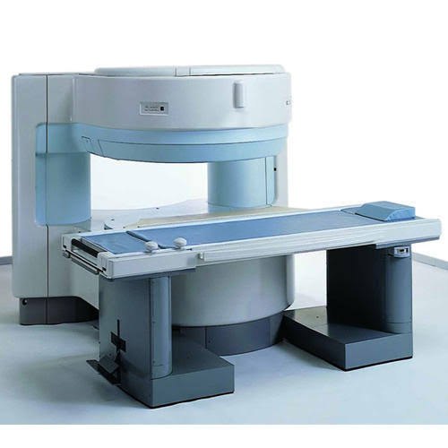 Hitachi Airis Mate MRI Machine