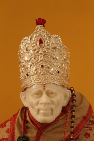 Sai Baba Statues