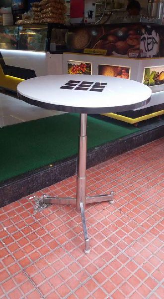 Stainless Steel Standing Table 01