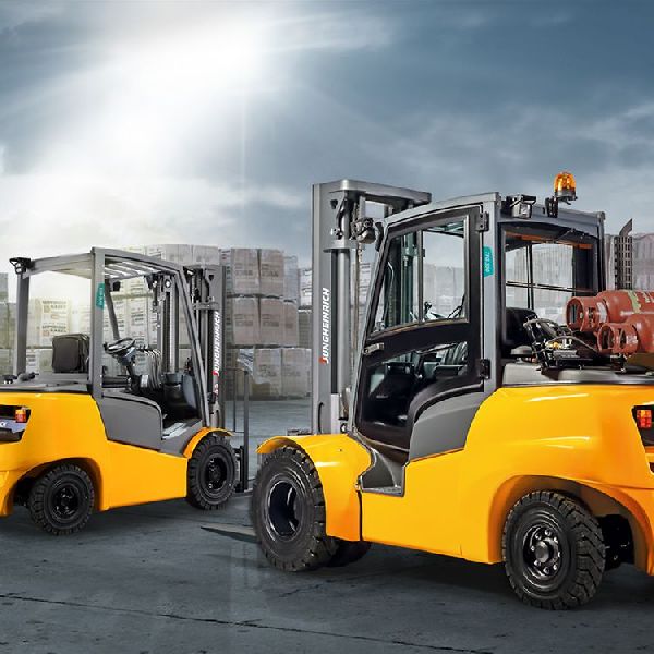 forklift rental companies