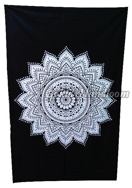 Intricate Floral Design Cotton Wall Hanging Tapestry