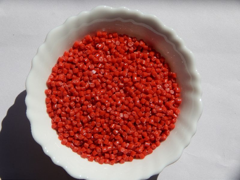 Red HDPE Injection Molding Granules