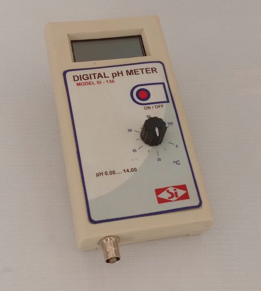 SI-136 Portable pH Meter
