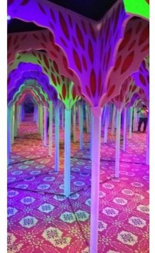 Mirror Maze House Setup Services