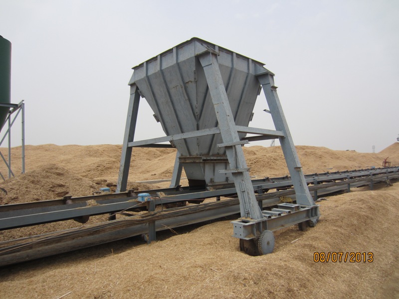 Biomass Bail Breaker Conveyor System