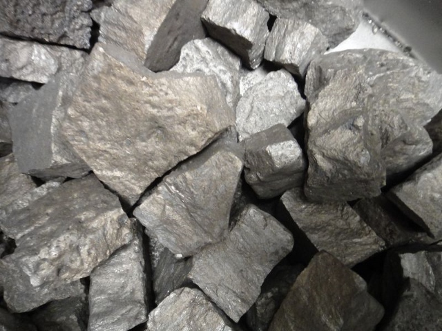 Ferro Tungsten Lumps