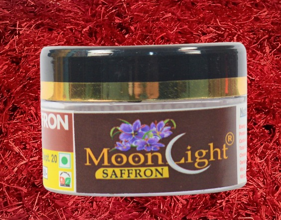 Moon Light Saffron