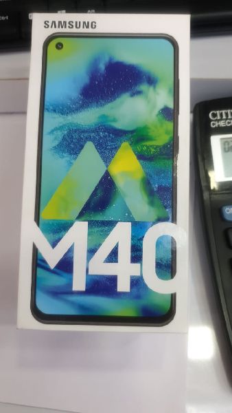 Samsung M40 Mobile Phone