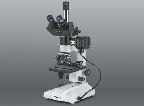 Trinocular Metallurgical Microscope