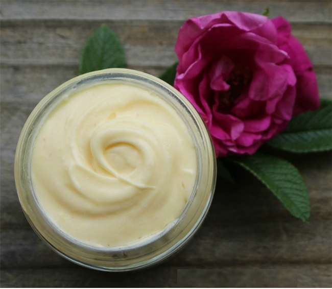 Saffron Papaya Anti Wrinkle Cream