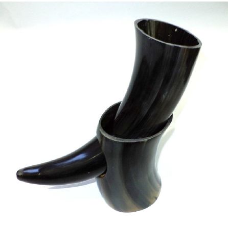 Drinking Horn with Horn Stand