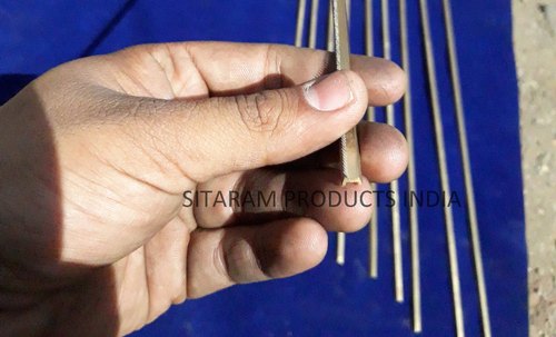 Fibrillating Needle Bars