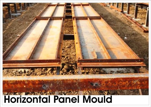 Horizontal Panel Mould