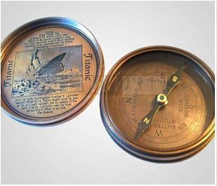 Antique Nautical Pocket Compass