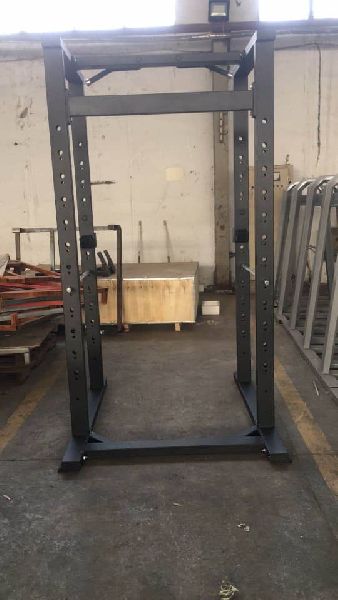 GYM EQUIPMENTS POWER RACK/CAGE